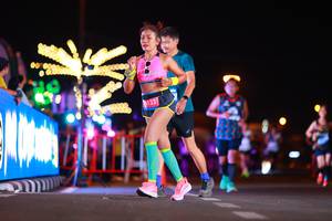 BIB: 133
                            <button type="button" onclick="openModal(23041089)" class="btn btn-primary btn-sm float-right btn-popup" data-toggle="modal" data-target=".modal-high-quality">
                        <i class="fas fa-shopping-cart"></i> Add to Cart
                    </button>
                                            <button type="button" onclick="isThisMe(23041089, true)" class="btn btn-success btn-sm float-right btn-popup btn-isme hidden" data-toggle="tooltip" data-placement="bottom" title="นี่คือรูปของคุณใช่ไหม คลิกที่นี่เพื่อเอาเข้าอัลบั้ม">
                        <i class="fas fa-plus"></i> Add to album
                    </button>
                    <button type="button" onclick="isThisMe(23041089, false)" class="btn btn-warning btn-sm float-right btn-popup btn-isnotme hidden">
                        <i class="fas fa-ban"></i> Remove from album
                    </button>